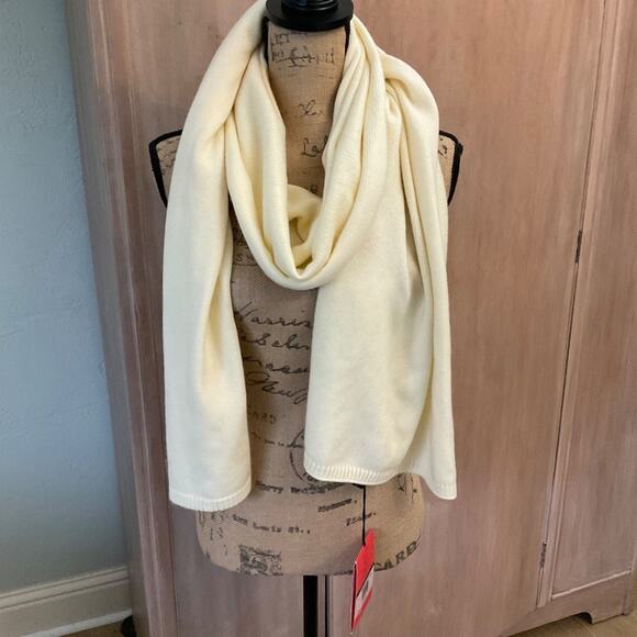 Hunter Play Essential Cream Scarf oversized large warm ivory white winter New - Picture 2 of 9